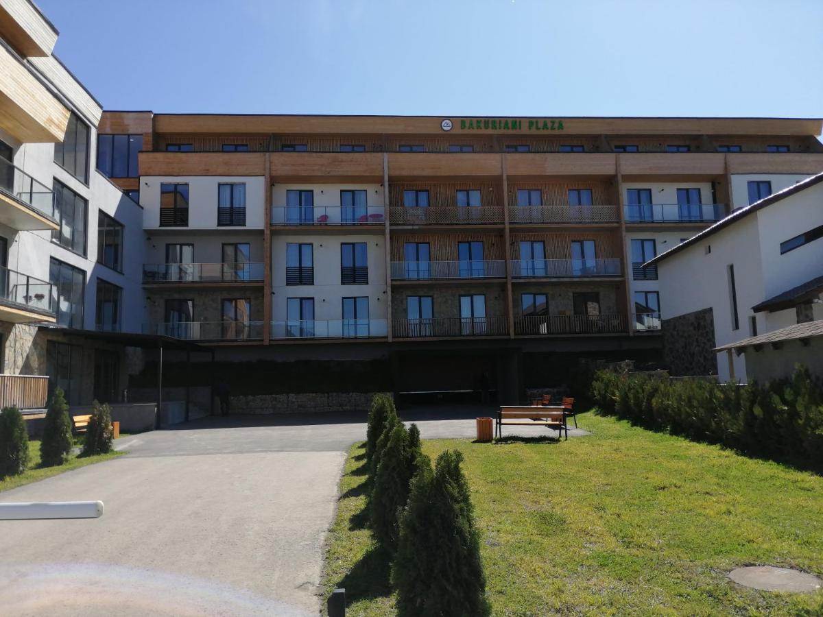 Апартаменты Комплекс BAKURIANI PLAZA Экстерьер фото